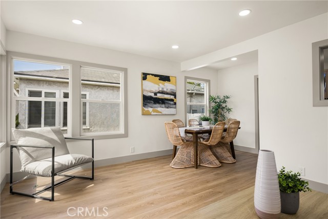 2510 Termino Avenue, Long Beach CA: https://media.crmls.org/medias/b405ea02-0f8e-4222-8d26-a4d42190e570.jpg
