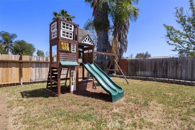 39769 Sunrose Dr, Murrieta CA: https://media.crmls.org/medias/b4062da1-e6eb-4943-bceb-1150b55762b5.jpg