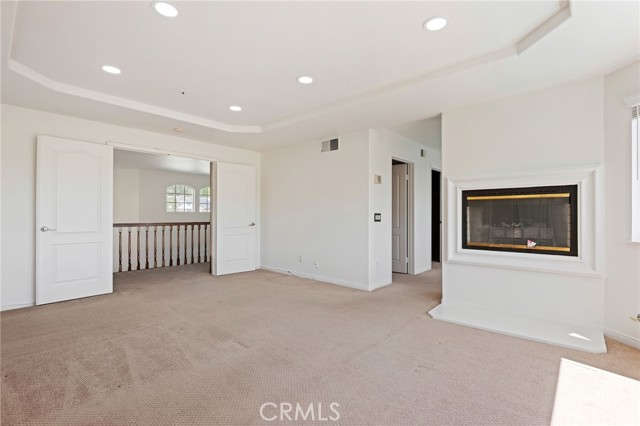 17830 Arvida Drive, Granada Hills CA: https://media.crmls.org/medias/b40659f2-bb59-4749-9f2b-e92842cac2e6.jpg