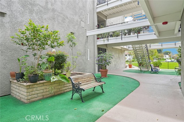 Detail Gallery Image 30 of 33 For 2402 via Mariposa 1e,  Laguna Woods,  CA 92637 - 2 Beds | 2 Baths