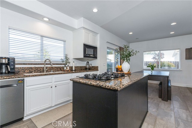 Detail Gallery Image 30 of 67 For 317 Susannah Ln, Paso Robles,  CA 93446 - 4 Beds | 3/1 Baths