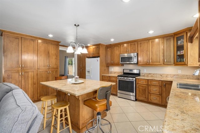 Detail Gallery Image 34 of 55 For 1193 W 13th St, Upland,  CA 91786 - 4 Beds | 2 Baths