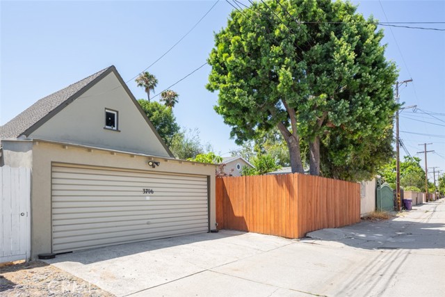 garage entry off alley