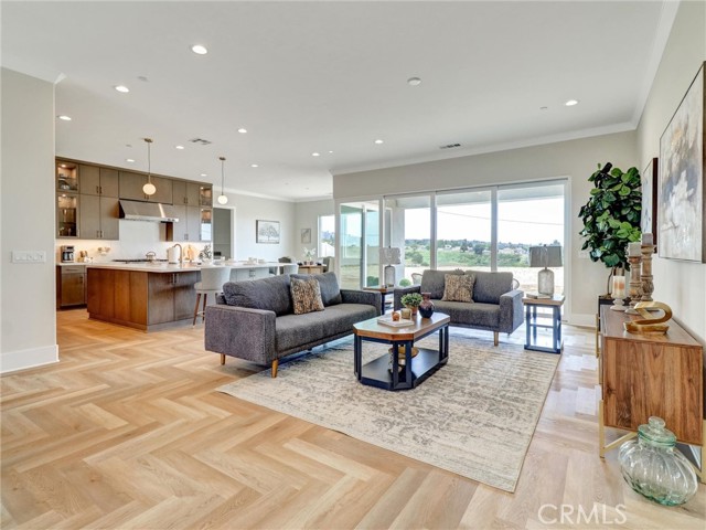 Detail Gallery Image 14 of 59 For 35880 Wildwood Crest Dr, Yucaipa,  CA 92399 - 4 Beds | 3 Baths