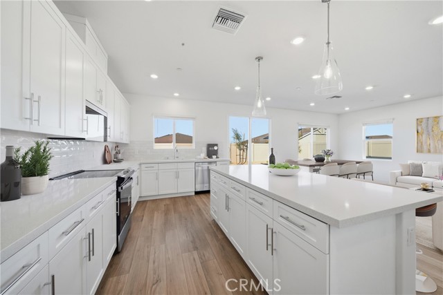 Detail Gallery Image 13 of 36 For 3248 E Avenue J-3, Lancaster,  CA 93535 - 3 Beds | 2 Baths