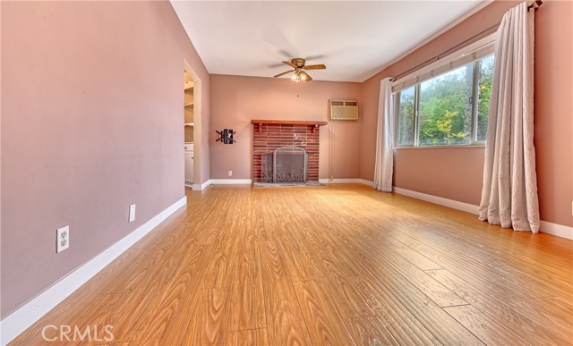 3611 Fourth Avenue, Glendale CA: https://media.crmls.org/medias/b40864e5-3920-4188-90bc-d6a73992963f.jpg