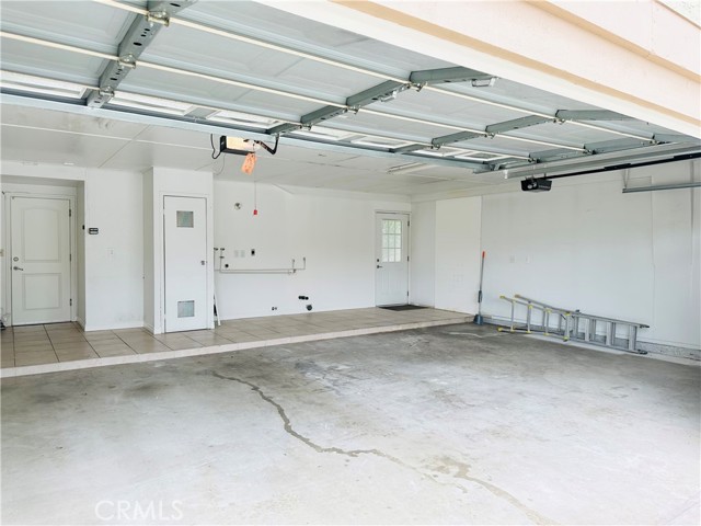26051 Lawton Avenue, Loma Linda CA: https://media.crmls.org/medias/b409c0b6-4540-41b0-a422-f61219c6c2fe.jpg