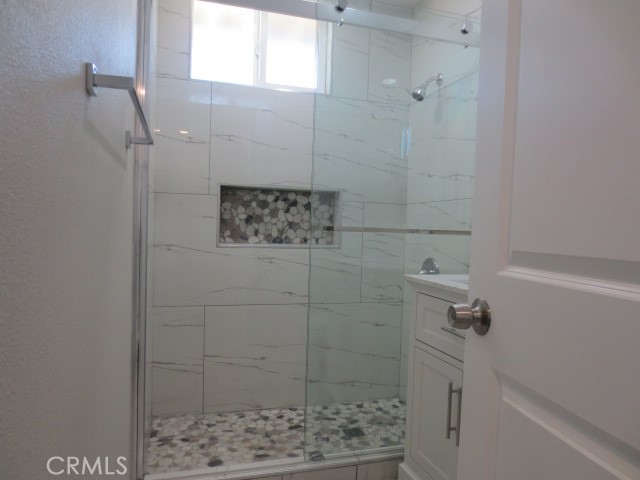 1403 W Elder Avenue, Santa Ana CA: https://media.crmls.org/medias/b409c26d-400b-49f4-a69e-d218218d8124.jpg