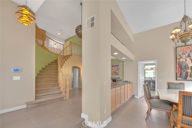 Detail Gallery Image 10 of 71 For 16049 Pinnacle, Chino Hills,  CA 91709 - 4 Beds | 2/1 Baths