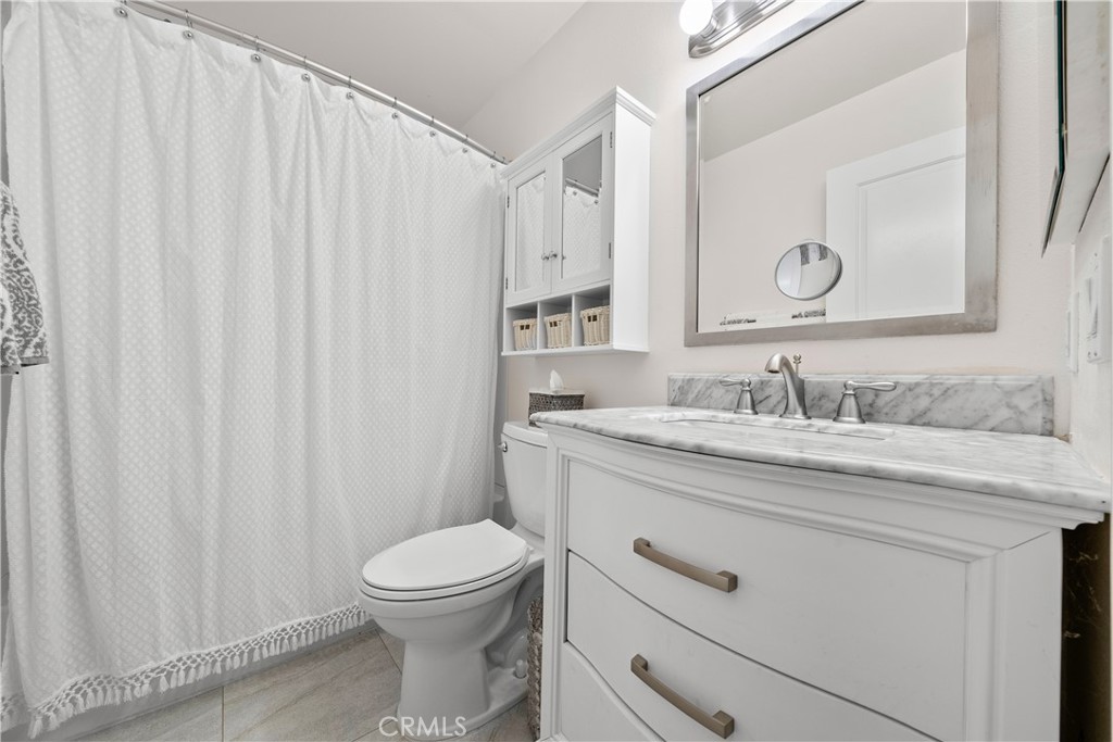 B40a1115 0eff 4e05 8067 7e75f6353bc0