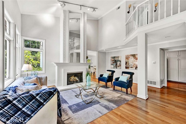 Detail Gallery Image 4 of 33 For 12 Chelsea Pointe, Dana Point,  CA 92629 - 3 Beds | 2/1 Baths