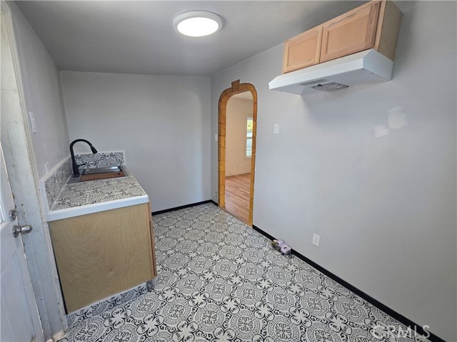 Detail Gallery Image 23 of 26 For 3868 E 1st, Los Angeles,  CA 90063 - 2 Beds | 1 Baths