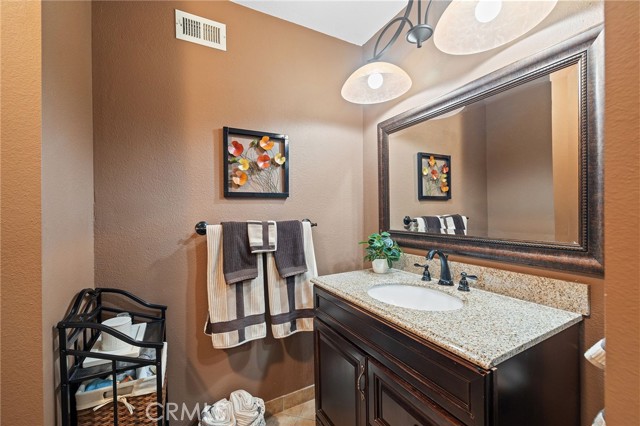 Detail Gallery Image 30 of 45 For 345 S Monte Vista, La Habra,  CA 90631 - 2 Beds | 3 Baths