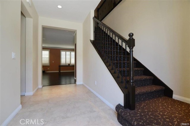 Detail Gallery Image 3 of 14 For 308 Bronze, Irvine,  CA 92618 - 4 Beds | 3 Baths