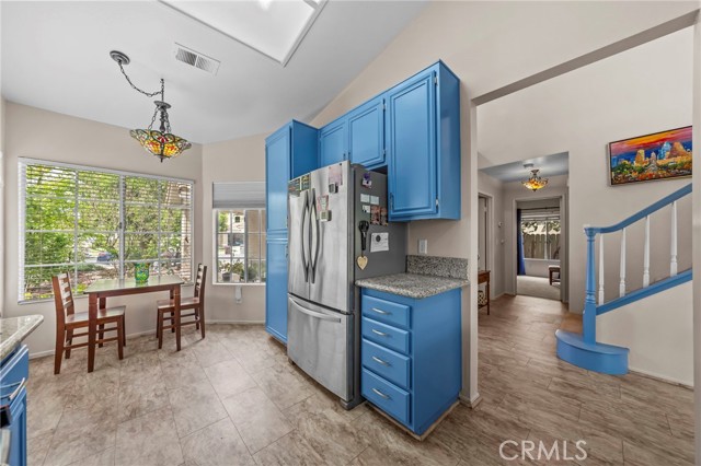 Detail Gallery Image 9 of 42 For 30632 Shoreline Dr, Menifee,  CA 92584 - 4 Beds | 2/1 Baths