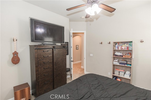 Detail Gallery Image 44 of 65 For 3357 Buckingham, Clovis,  CA 93619 - 4 Beds | 2 Baths