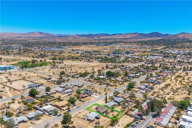 Detail Gallery Image 35 of 37 For 7000 Tamarisk Ave, Yucca Valley,  CA 92284 - 2 Beds | 1 Baths