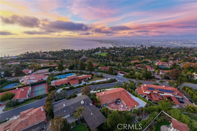 1400 Via Arco, Palos Verdes Estates, California 90274, 4 Bedrooms Bedrooms, ,1 BathroomBathrooms,Residential,For Sale,Via Arco,PV26073869