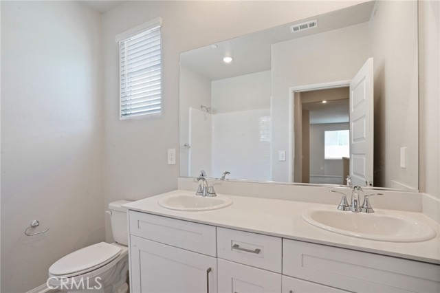 Detail Gallery Image 23 of 44 For 2070 Zest St, Redlands,  CA 92374 - 5 Beds | 3 Baths