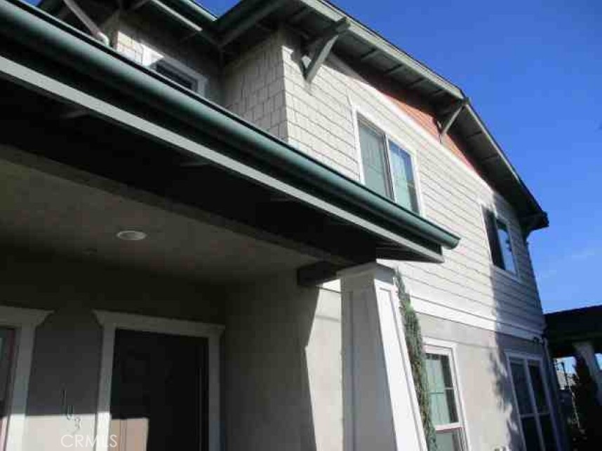 823 S Anaheim Boulevard #103