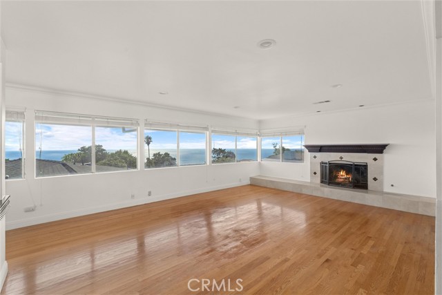 7206 Crest Road, Rancho Palos Verdes CA: https://media.crmls.org/medias/b40fc21d-b94b-470c-ad8a-d65329a88c2d.jpg