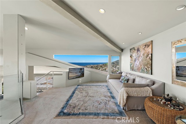 Detail Gallery Image 24 of 30 For 622 Mystic, Laguna Beach,  CA 92651 - 5 Beds | 4 Baths