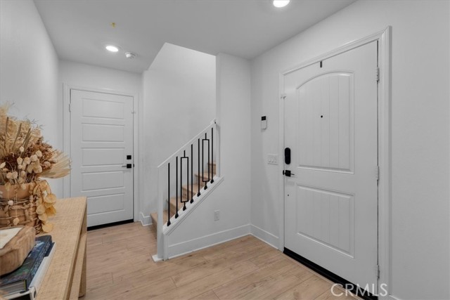 Detail Gallery Image 3 of 56 For 27659 S Rosewood Ln, San Pedro,  CA 90732 - 4 Beds | 3/1 Baths