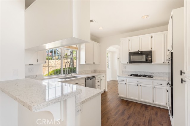 1145 Sea Larke Drive, Fallbrook CA: https://media.crmls.org/medias/b410c381-f1f5-4046-b553-981f62866893.jpg