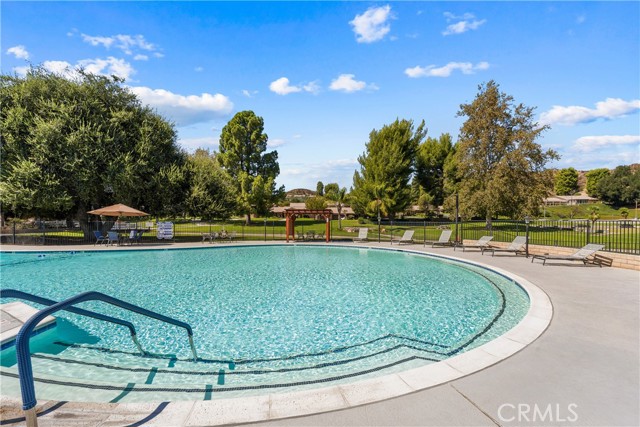 2 Bed Home for Sale in Newhall, California