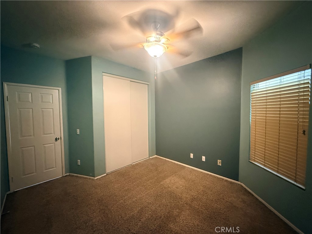 https://media.crmls.org/medias/b4119280-bb5d-4707-9070-a063cc18661b.jpg?preset=X-Large