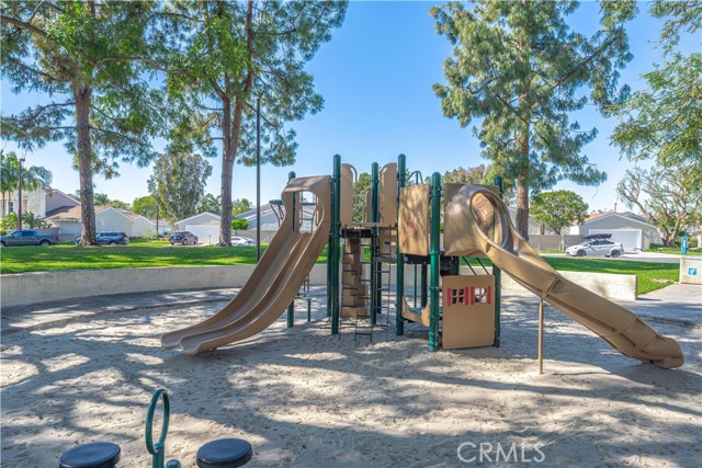 Detail Gallery Image 17 of 17 For 43 Wildwood #14,  Irvine,  CA 92604 - 2 Beds | 2 Baths