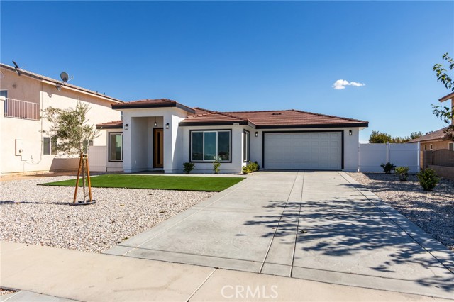 Detail Gallery Image 8 of 75 For 26987 Lakeview, Helendale,  CA 92342 - 4 Beds | 3 Baths