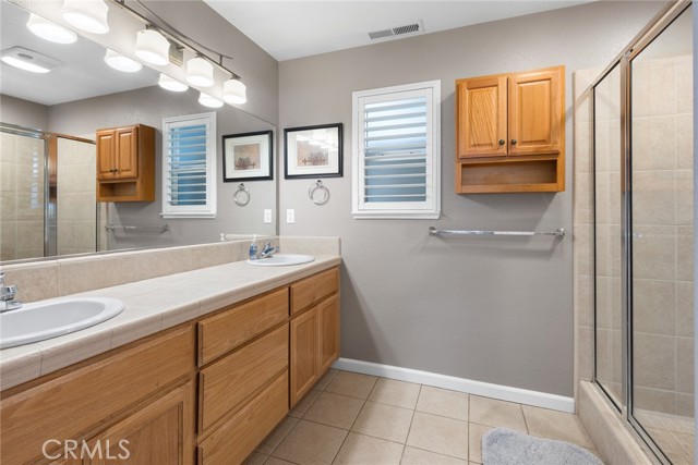 Detail Gallery Image 15 of 29 For 213 Denali Dr, Chico,  CA 95973 - 4 Beds | 3 Baths