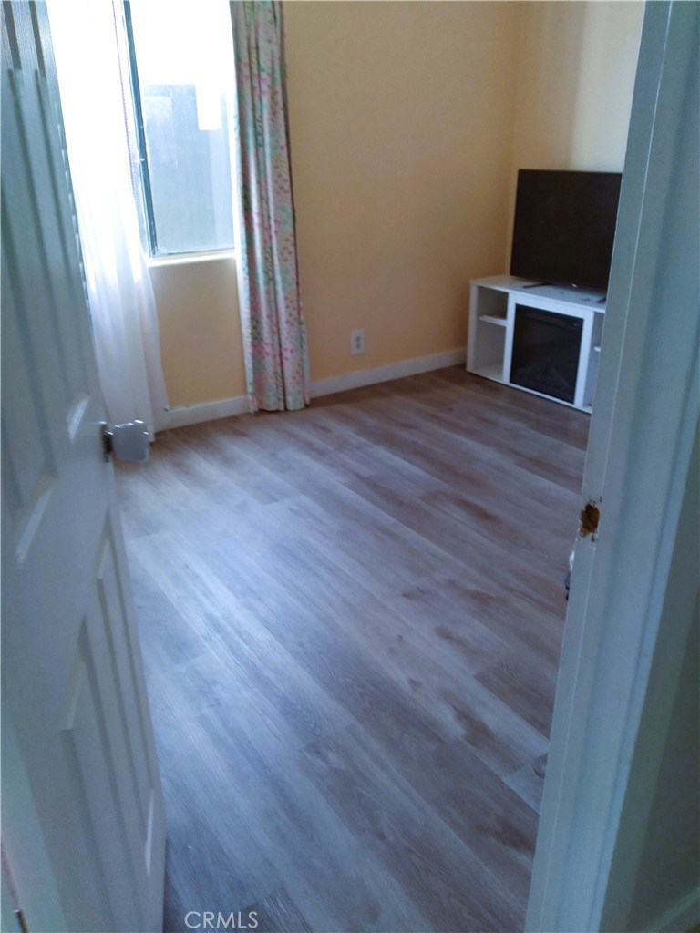 MLS #SR25261596 image #6