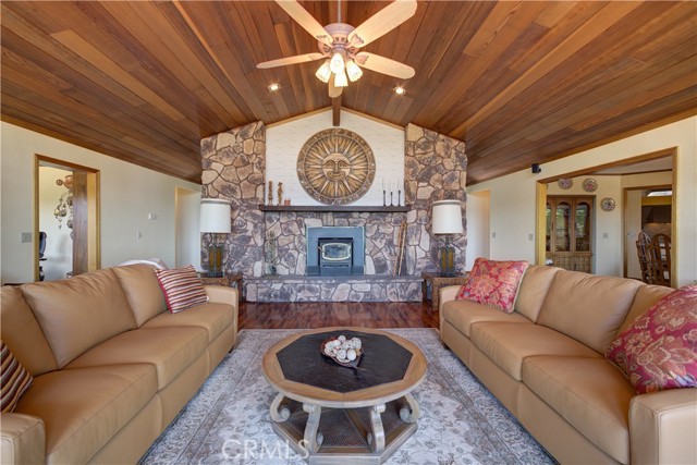 Detail Gallery Image 6 of 37 For 2655 San Fernando Rd, Atascadero,  CA 93422 - 2 Beds | 2/1 Baths