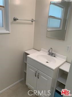 Detail Gallery Image 34 of 38 For 3630 E 2nd St #1,  Long Beach,  CA 90803 - 2 Beds | 1 Baths