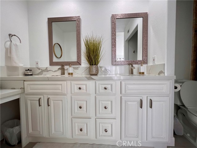 Detail Gallery Image 20 of 33 For 7 Swift Ct #210,  Newport Beach,  CA 92663 - 3 Beds | 2/1 Baths