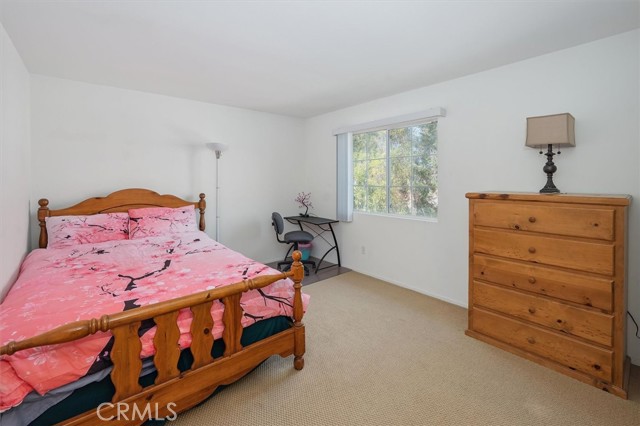 Detail Gallery Image 29 of 33 For 28652 Deer Springs Dr, Saugus,  CA 91390 - 5 Beds | 2/1 Baths