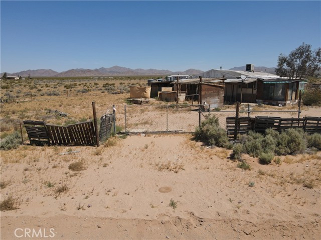Detail Gallery Image 7 of 14 For 15030 Fairlane Rd, Lucerne Valley,  CA 92356 - – Beds | – Baths