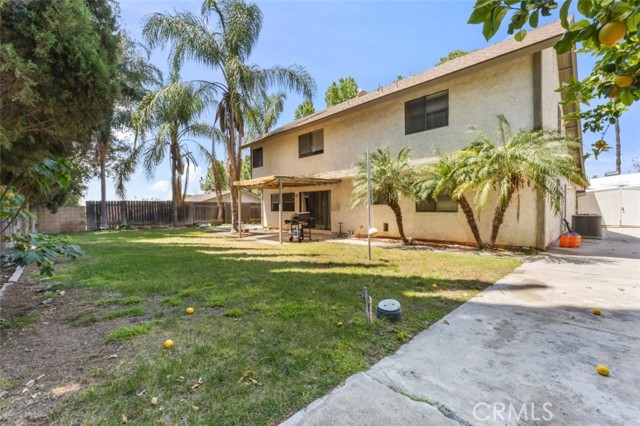 Detail Gallery Image 21 of 24 For 22833 Finch St, Grand Terrace,  CA 92313 - 4 Beds | 3 Baths