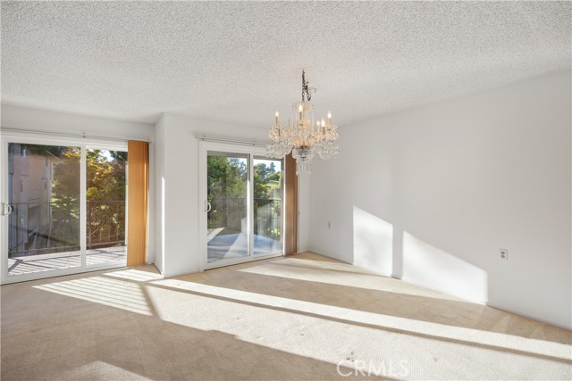 Detail Gallery Image 9 of 41 For 2388 W via Mariposa 3e,  Laguna Woods,  CA 92637 - 3 Beds | 2 Baths