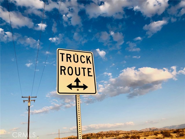 47230212 S of Johnson Road, Apple Valley CA: https://media.crmls.org/medias/b417a071-4721-465b-8841-0b891073c3ee.jpg