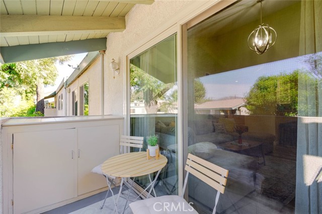 Detail Gallery Image 16 of 23 For 10636 Woodley Ave #54,  Granada Hills,  CA 91344 - 2 Beds | 1 Baths