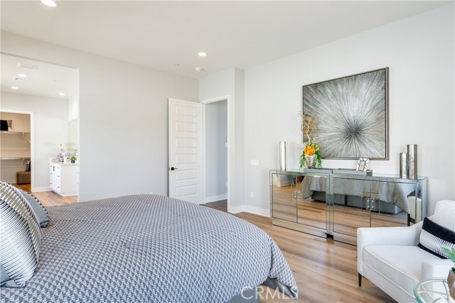 Detail Gallery Image 19 of 29 For 6533 Canyon Oaks Dr, Simi Valley,  CA 93063 - 4 Beds | 3/1 Baths