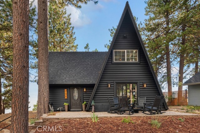 31427 Lightfoot Way, Running Springs, CA 92382