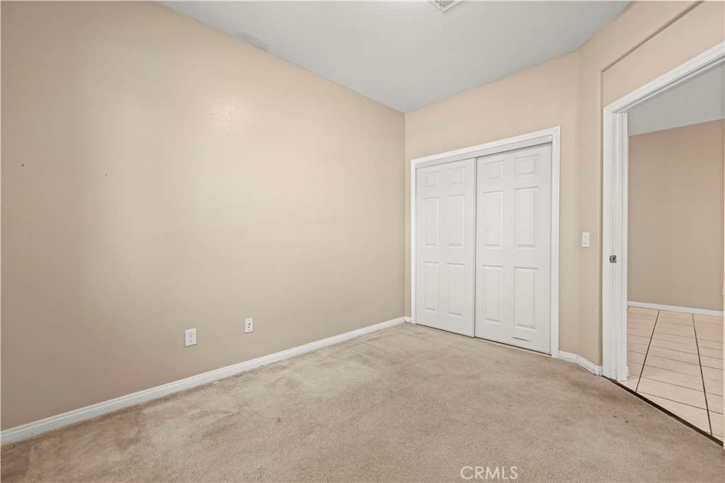 https://media.crmls.org/medias/b4192639-2708-47ba-a9b9-88b6be49c865.jpg?preset=X-Large