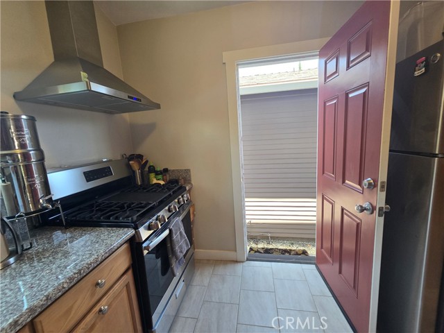 Detail Gallery Image 7 of 15 For 127 N San Marino Ave, Pasadena,  CA 91107 - 1 Beds | 1 Baths