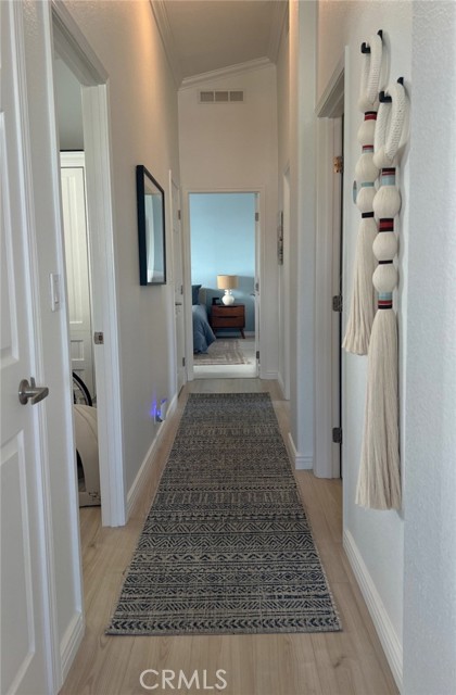 Detail Gallery Image 10 of 41 For 118 Yorktown, Newport Beach,  CA 92660 - 3 Beds | 2 Baths