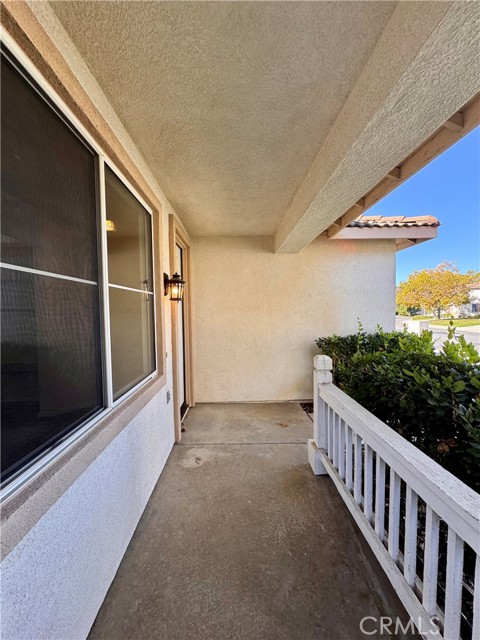 Detail Gallery Image 9 of 41 For 31898 Calle Ballentine, Temecula,  CA 92592 - 3 Beds | 2 Baths