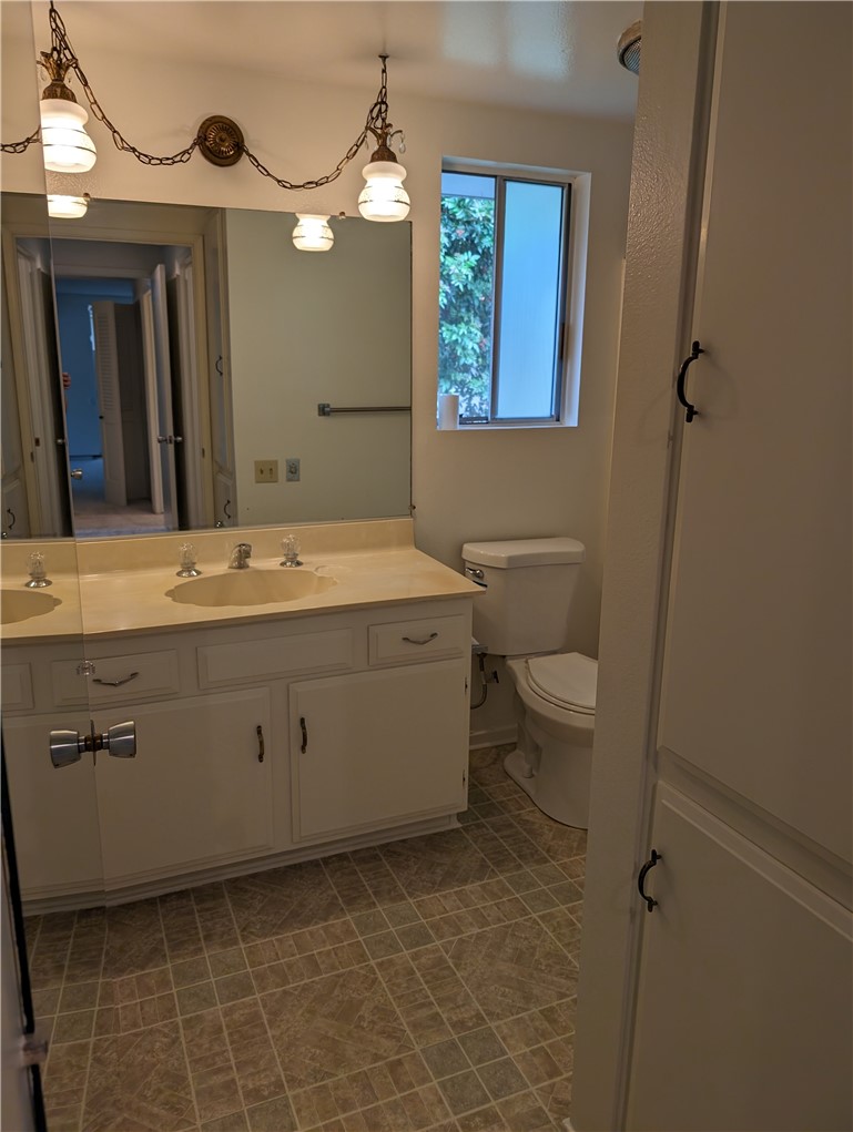 Detail Gallery Image 17 of 17 For 3279 San Amadeo #O,  Laguna Woods,  CA 92637 - 2 Beds | 2 Baths